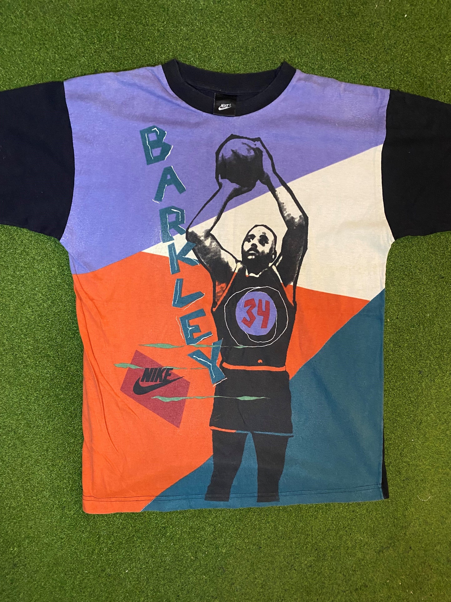 90s Charles Barkley - Nike Hoop Heroes - Vintage NBA T-Shirt (Medium)