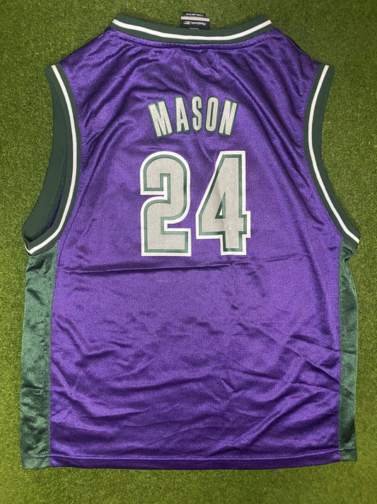 2004 Milwaukee Bucks - Desmond Mason #24 - Reebok - Vintage NBA Jersey (Youth XL) - Gametime Vintage