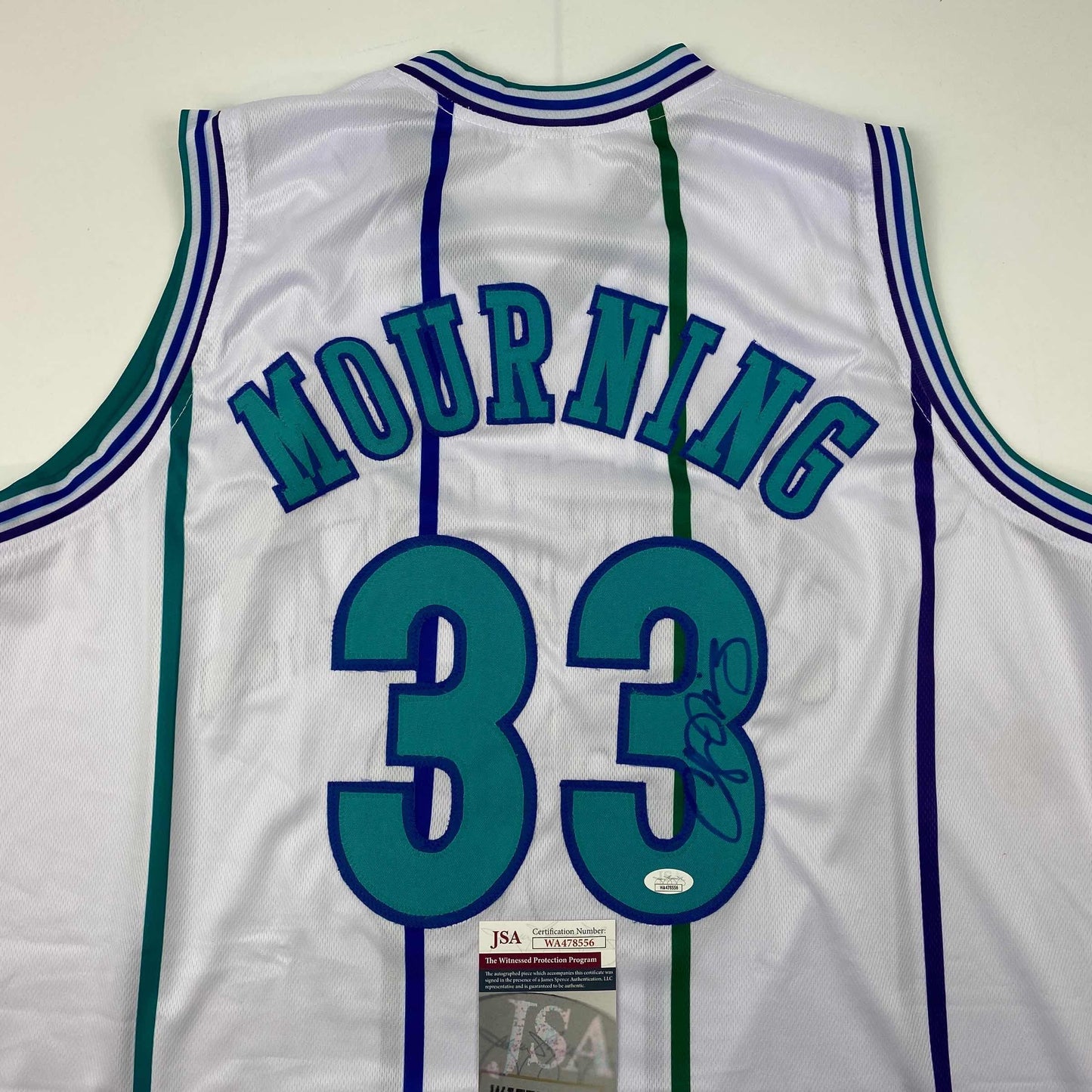 Autographed/Signed Alonzo Mourning Charlotte White Basketball Jersey JSA COA