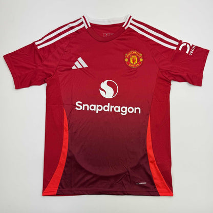 Autographed/Signed Harry Maguire Manchester United Red Soccer Jersey Beckett BAS COA