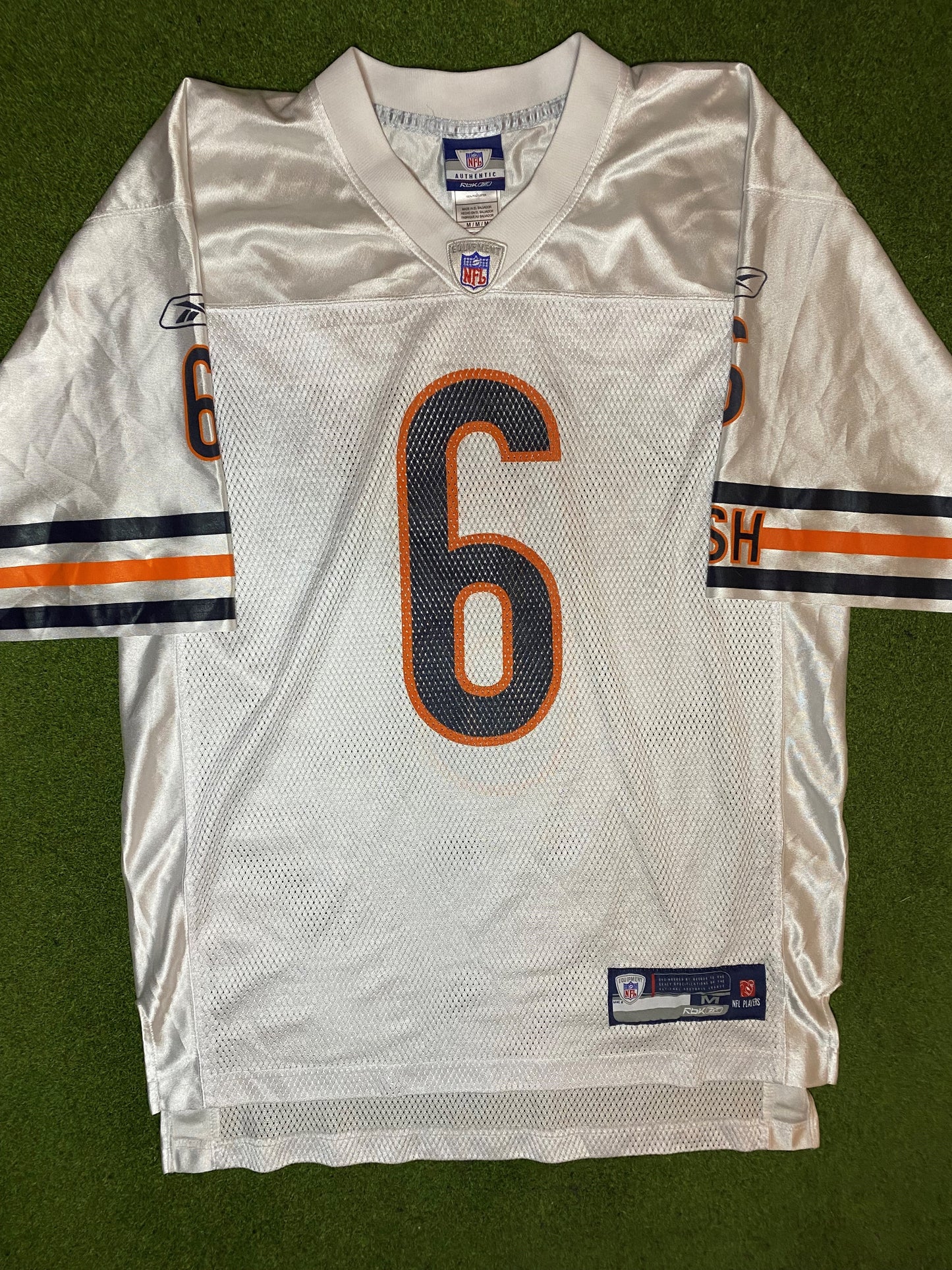 2010s Chicago Bears - Jay Cutler #6 - Reebok - Vintage NFL Jersey (Medium) Gametime Vintage