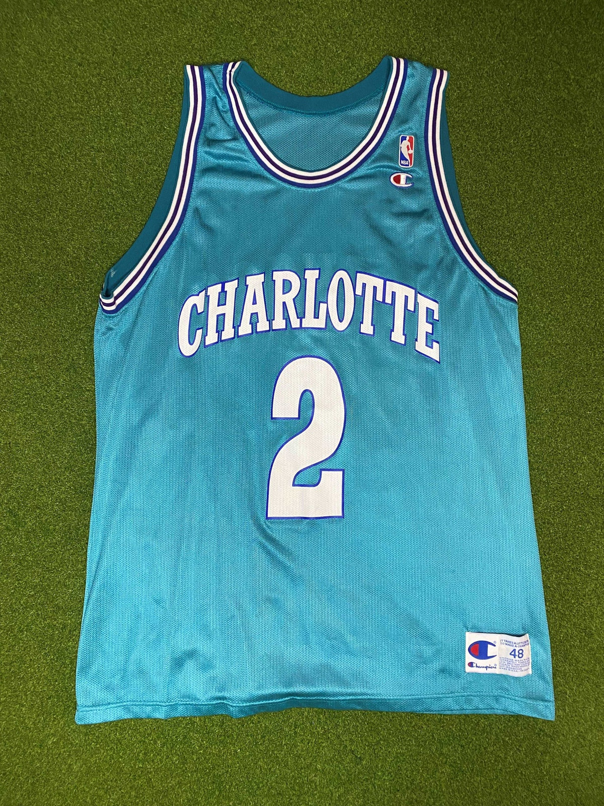 Maillot Vintage Larry Johnson Charlotte Hornets - Champion - Taille 14-16 Ans