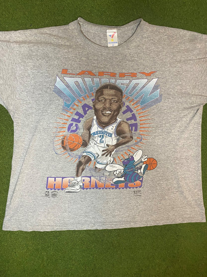 90s Charlotte Hornets - Larry Johnson - Double Sided - Vintage NBA Player T-Shirt (XL)