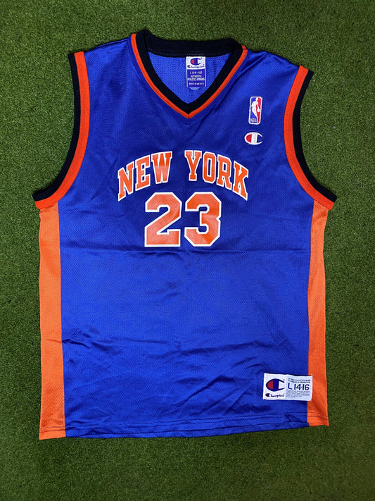 90s New York Knicks - Marcus Camby #23 - Champion - Vintage NBA Jersey (Youth Large) 