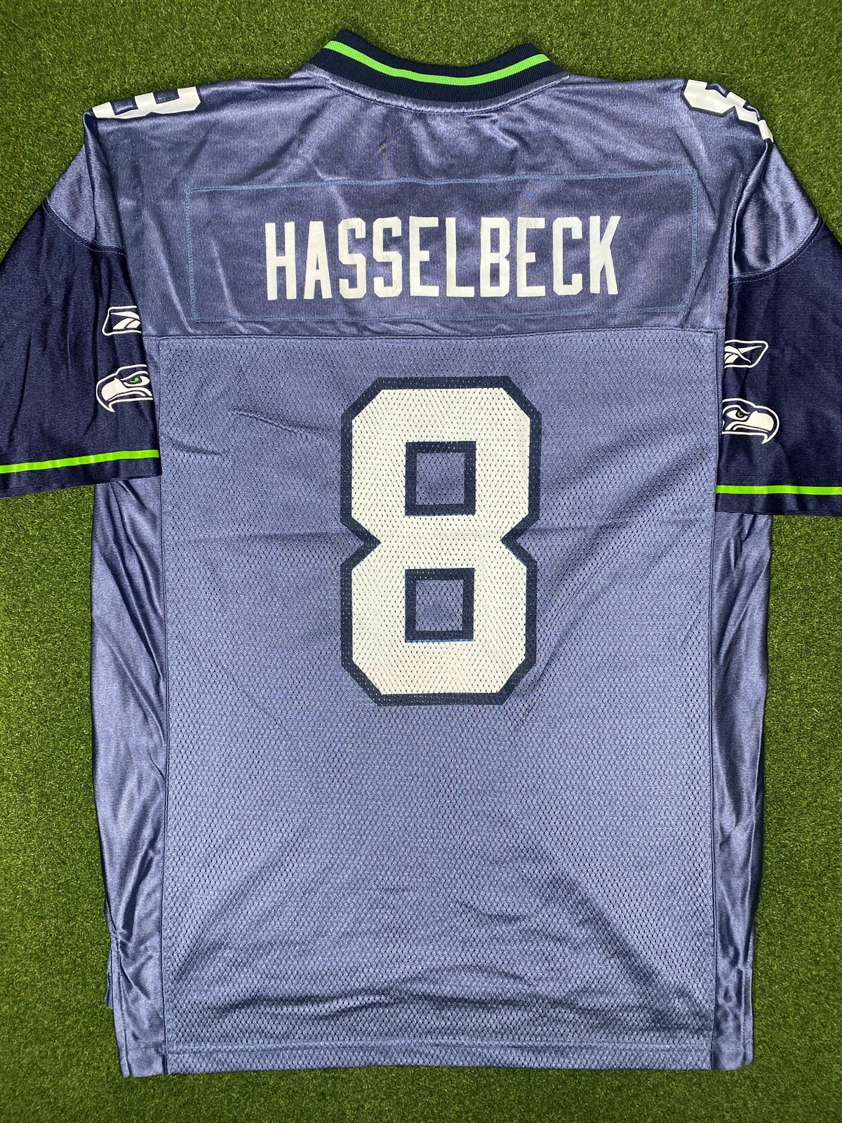 2002-2010 Seattle Seahawks - Matt Hasselbeck #8 - Vintage NFL Jersey (Medium)