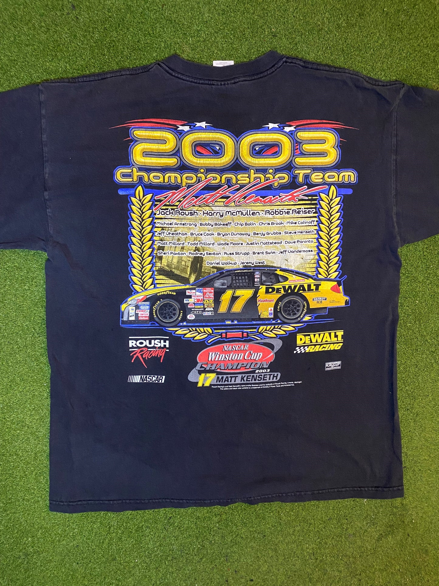 2003 Matt Kenseth - Winston Cup Champion - Double Sided - Vintage NASCAR T-Shirt (XL)