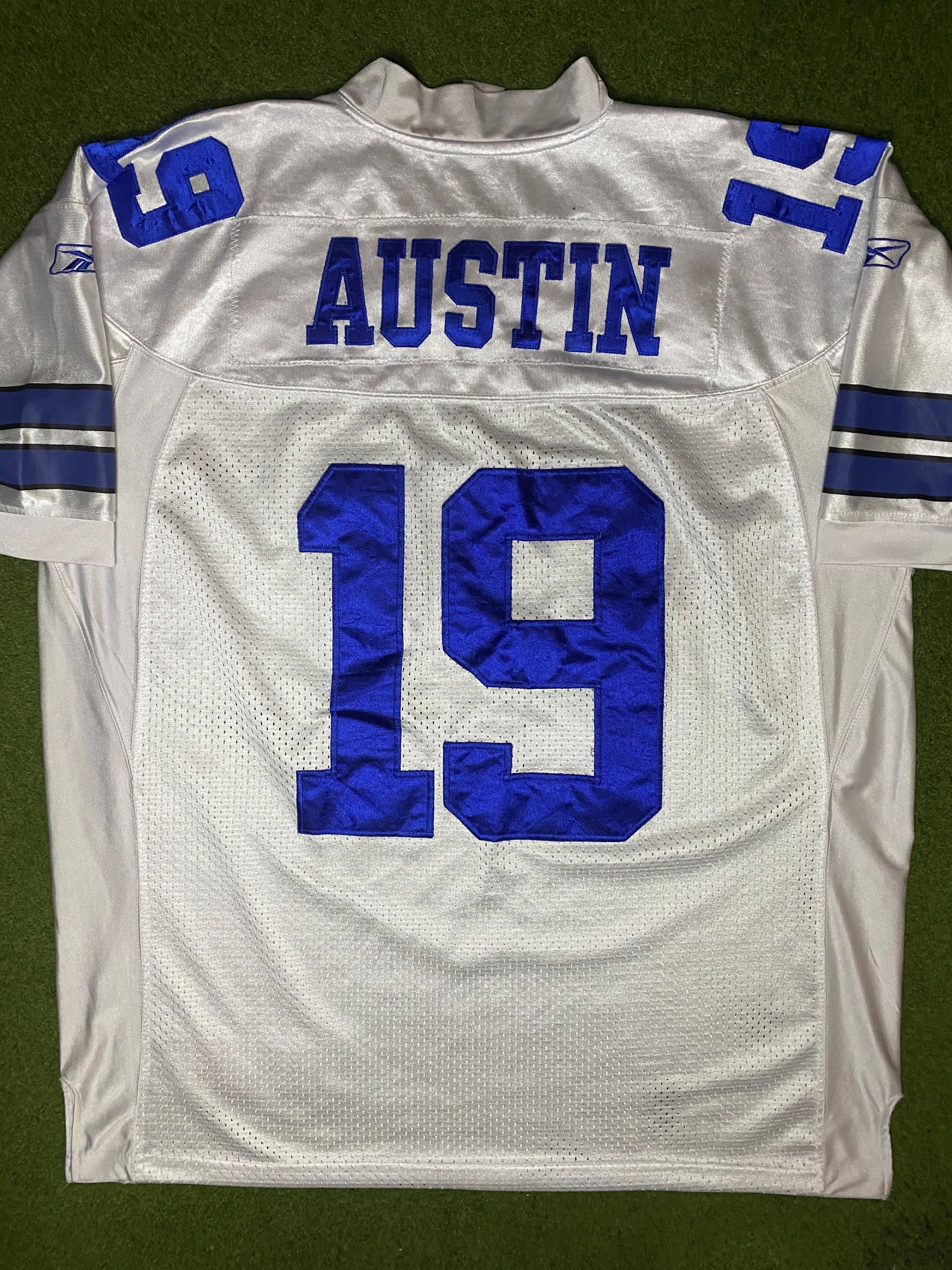 2009-2012 Dallas Cowboys - Miles Austin #19 - On Field Stitched - Vintage NFL Jersey (54) - Gametime Vintage