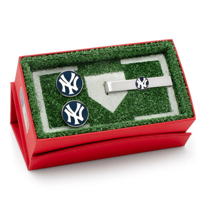 MLB New York Yankees Cufflinks and Tie Bar Gift Set