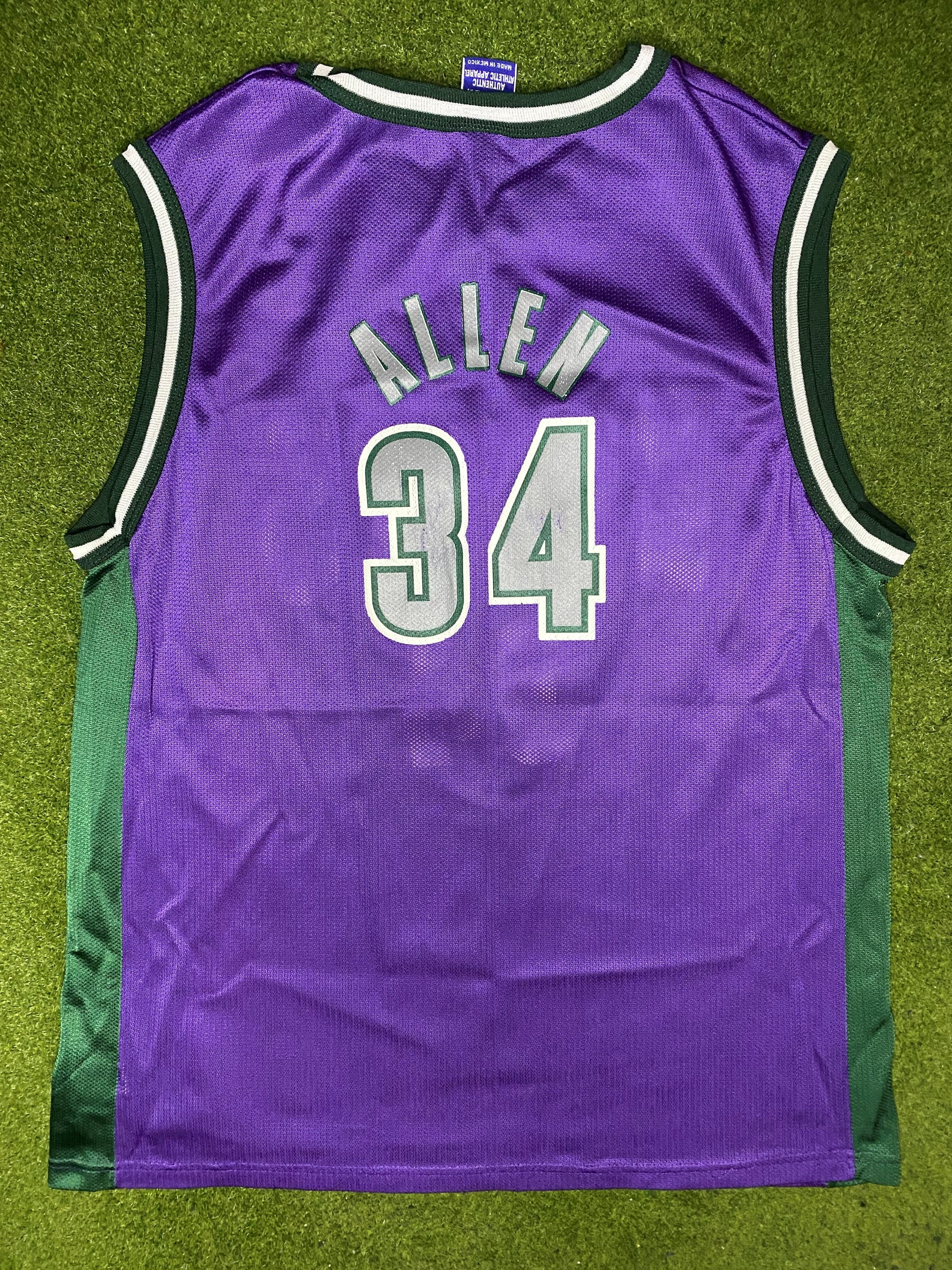 1996-2001 Milwaukee Bucks - Ray Allen #34 - Vintage NBA Jersey (Youth XL) - Gametime Vintage