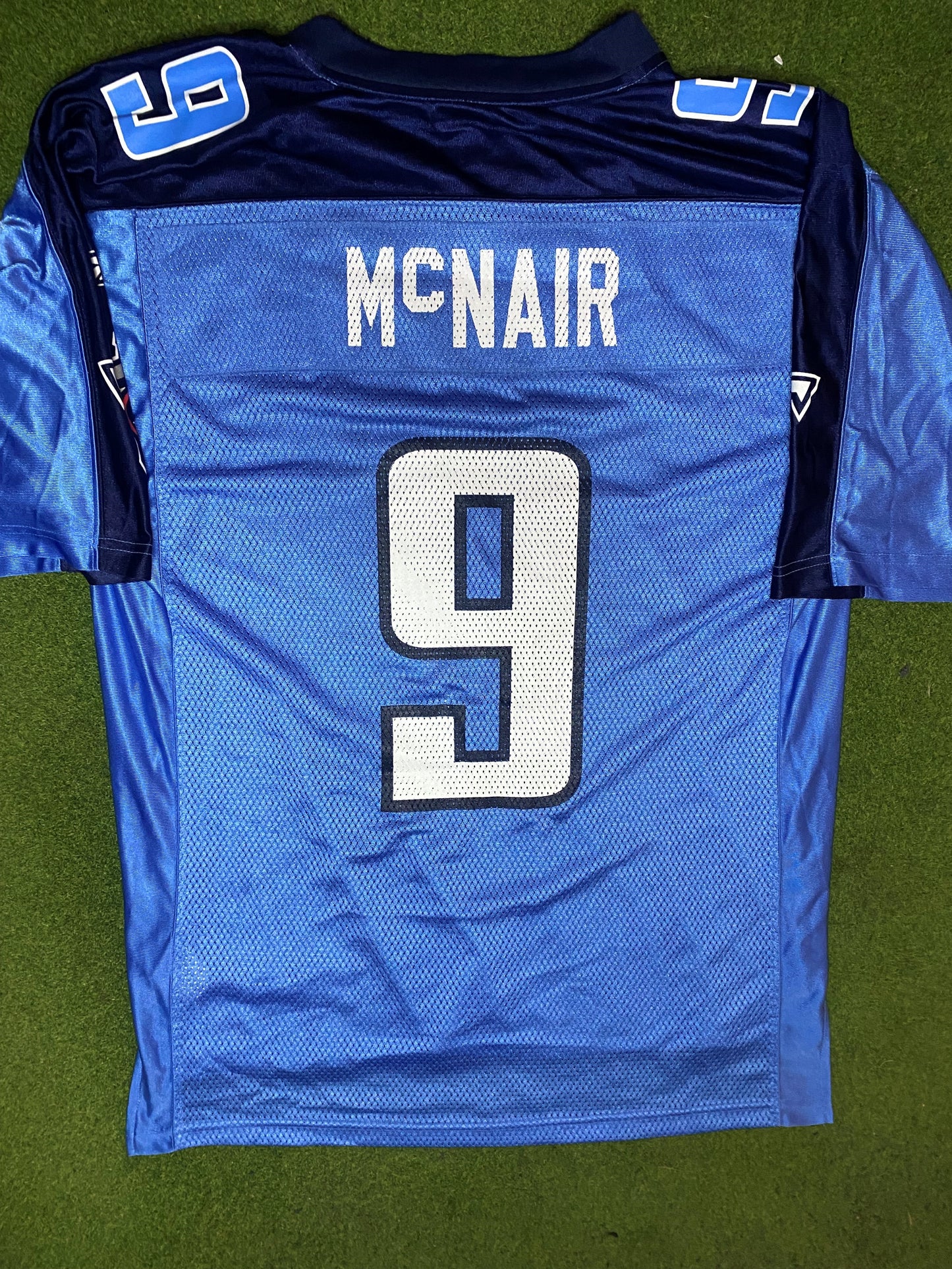 00s Tennessee Titans - Steve McNair #9 - Reebok - Vintage NFL Jersey (Medium) Gametime Vintage