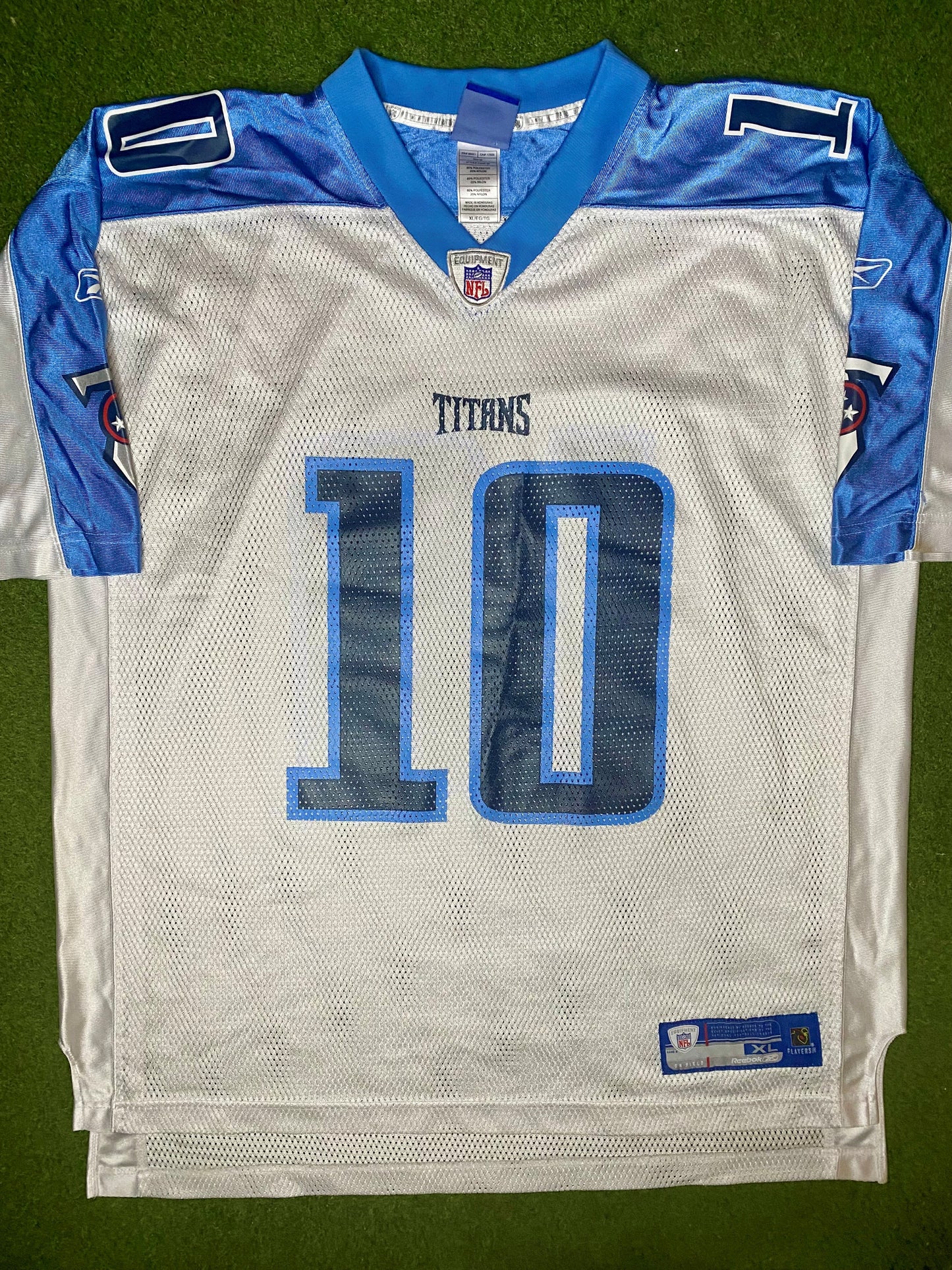2006-2010 Tennessee Titans - Vince Young #10 - Vintage NFL Jersey (XL)