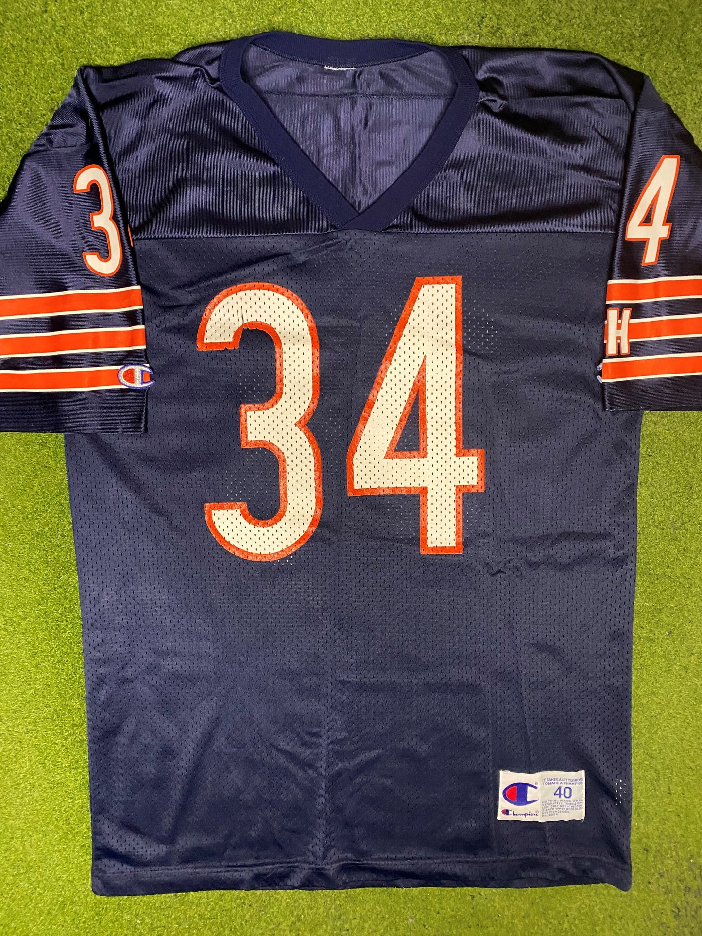 80s Chicago Bears - Walter Payton #34 - Champion - Vintage NFL Jersey (40) Gametime Vintage