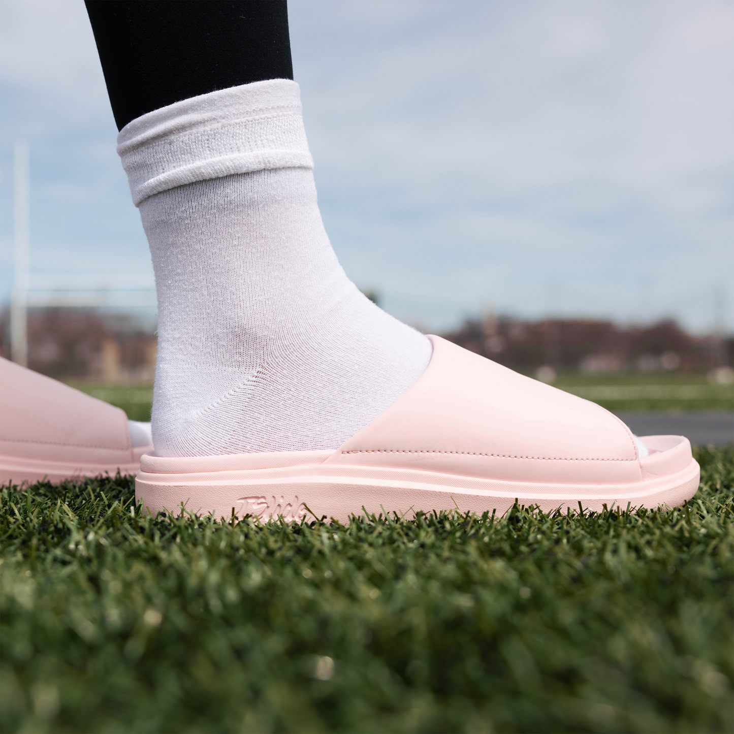 Cincinnati Reds Tonal Pop Motive