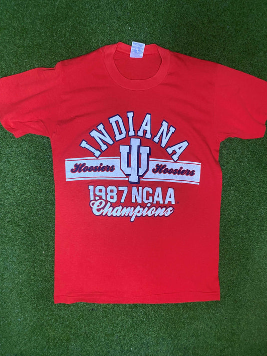 1987 Indiana Hoosiers - National Champions - Vintage College Basketball Tee Shirt (Medium) - Gametime Vintage